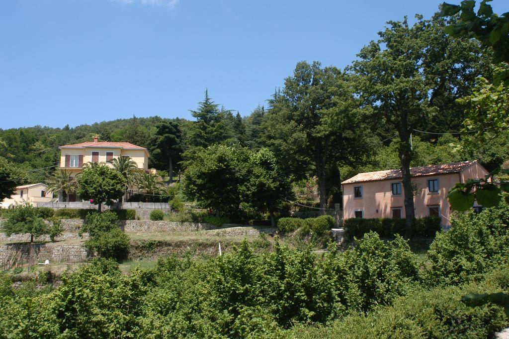 Valle Maira, Agriturismo Nel Parco Dei Nebrodi Villa Tortorici Room photo